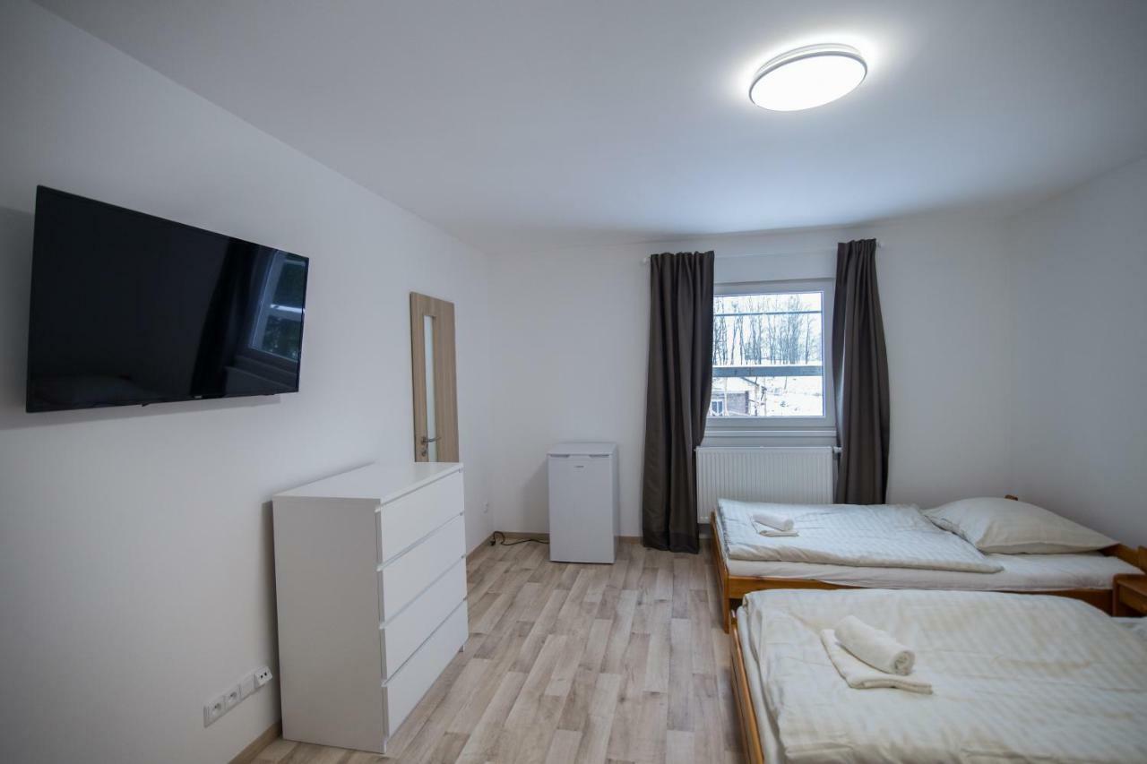 Apartment Sarka Hostka  Exterior foto