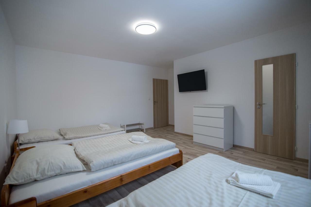 Apartment Sarka Hostka  Exterior foto